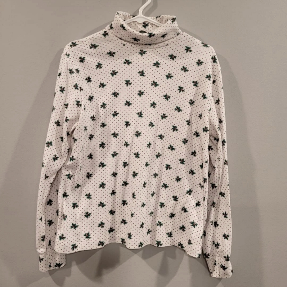Holly Turtleneck